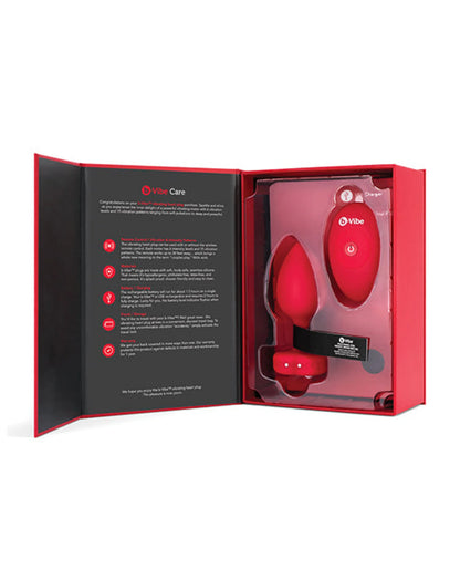 B-vibe Vibrating Heart Plug